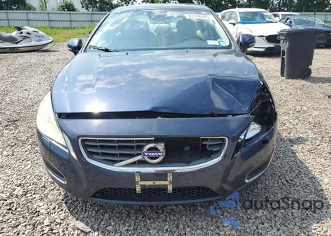 2013 Volvo S60 T5 from USA, damaged, VIN YV1612FH1D2177595